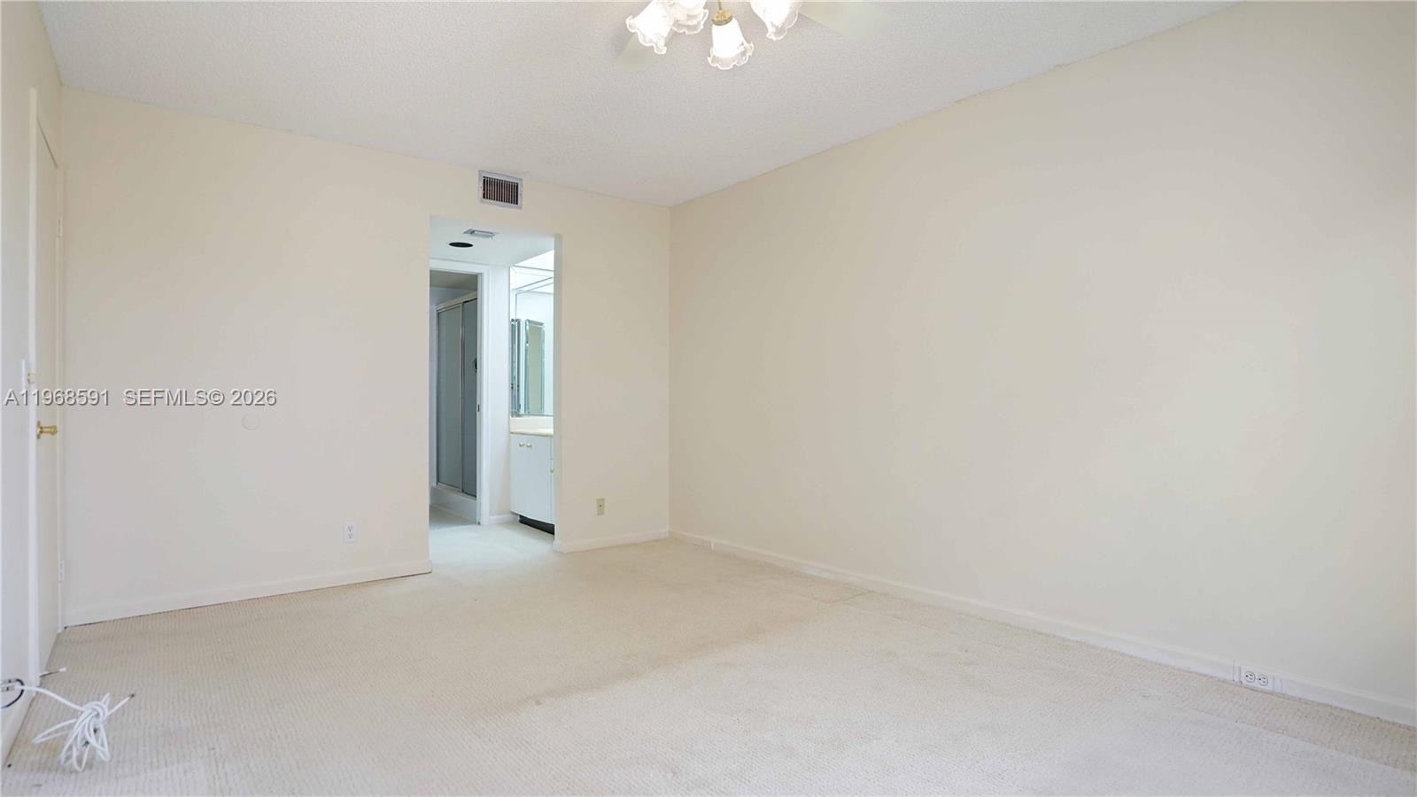 IVANHOE EAST AT CENTURY V - Residential