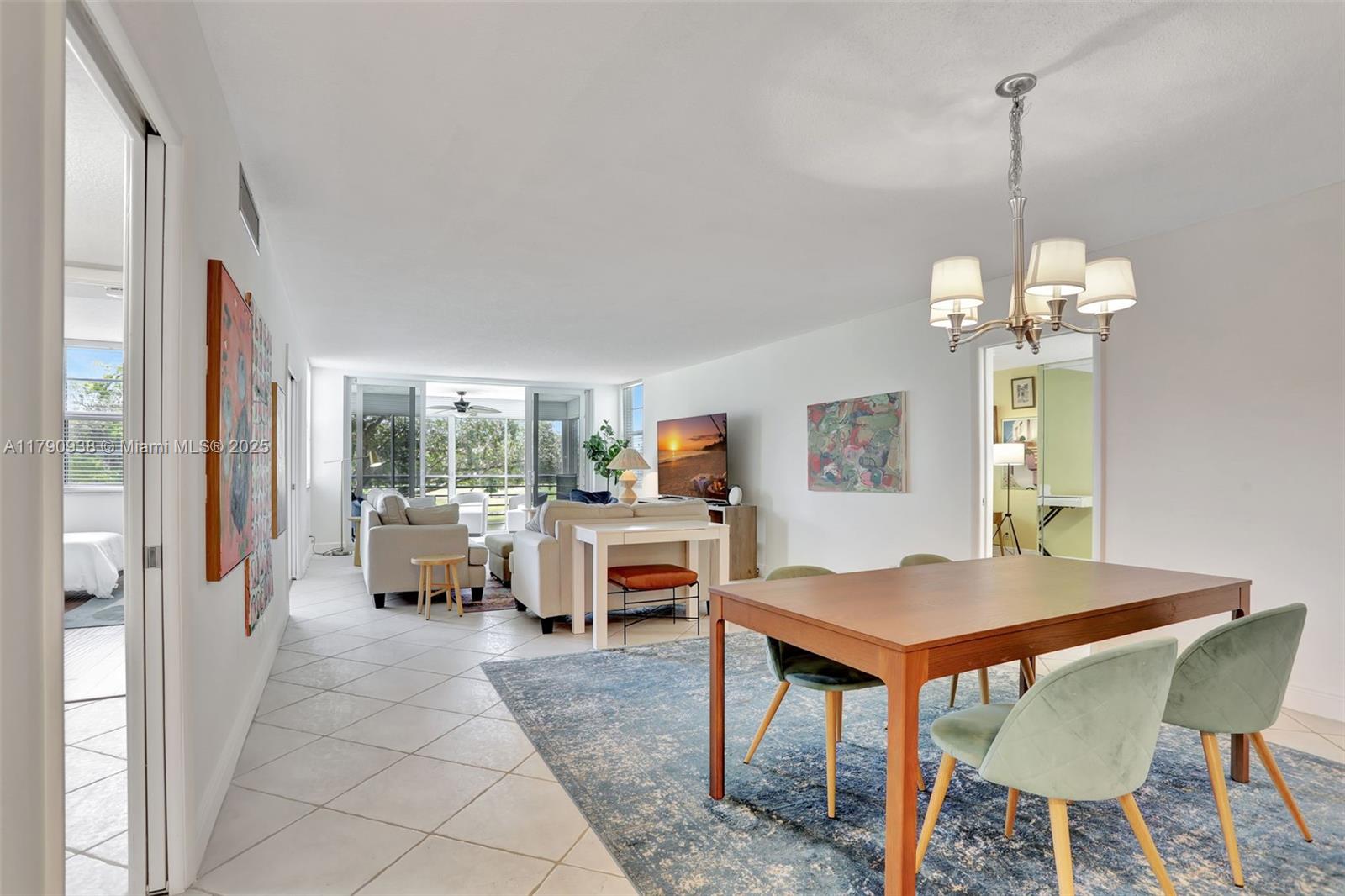 NO 103 PALM-AIRE COUNTRY - Residential