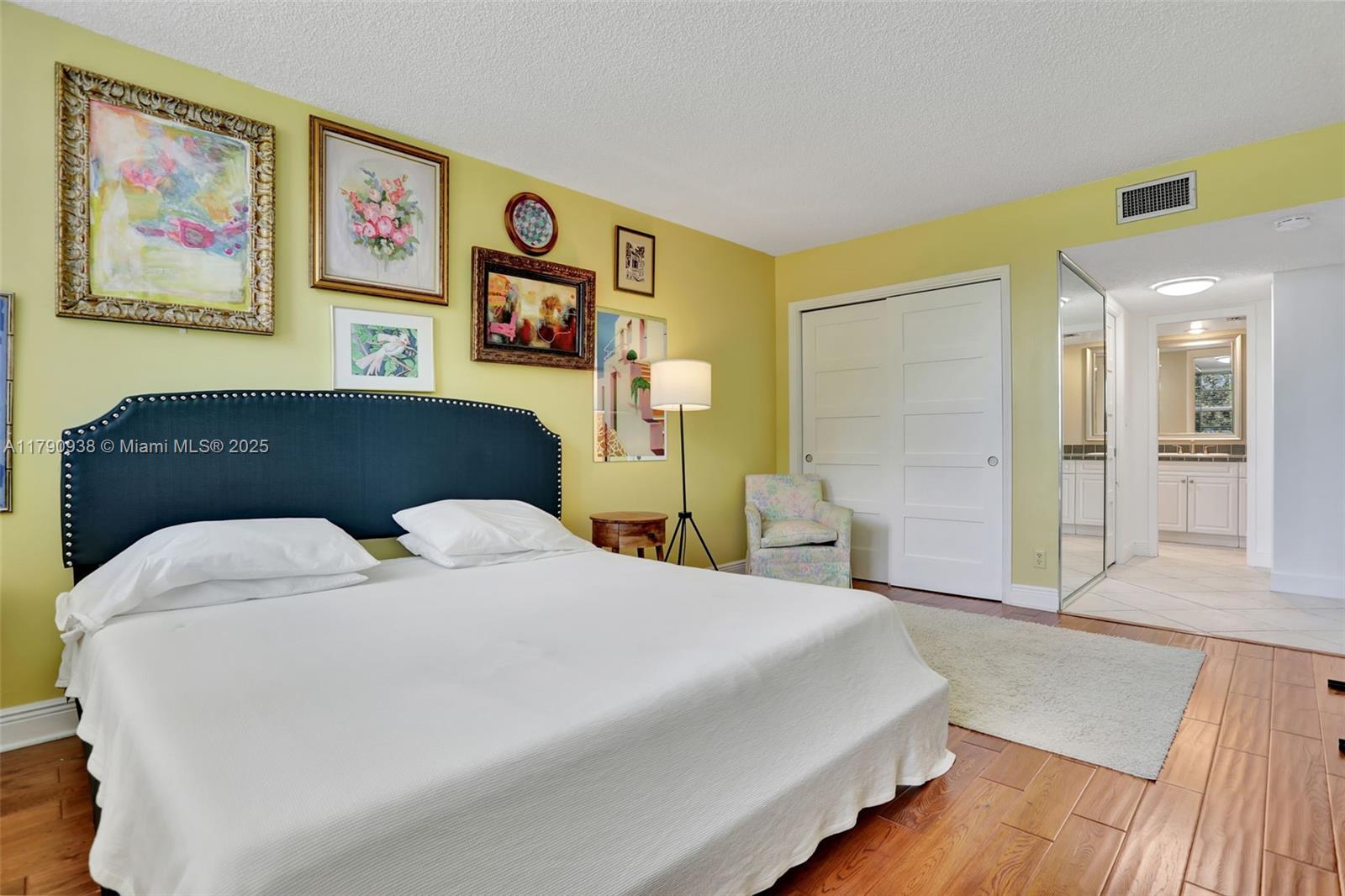 NO 103 PALM-AIRE COUNTRY - Residential