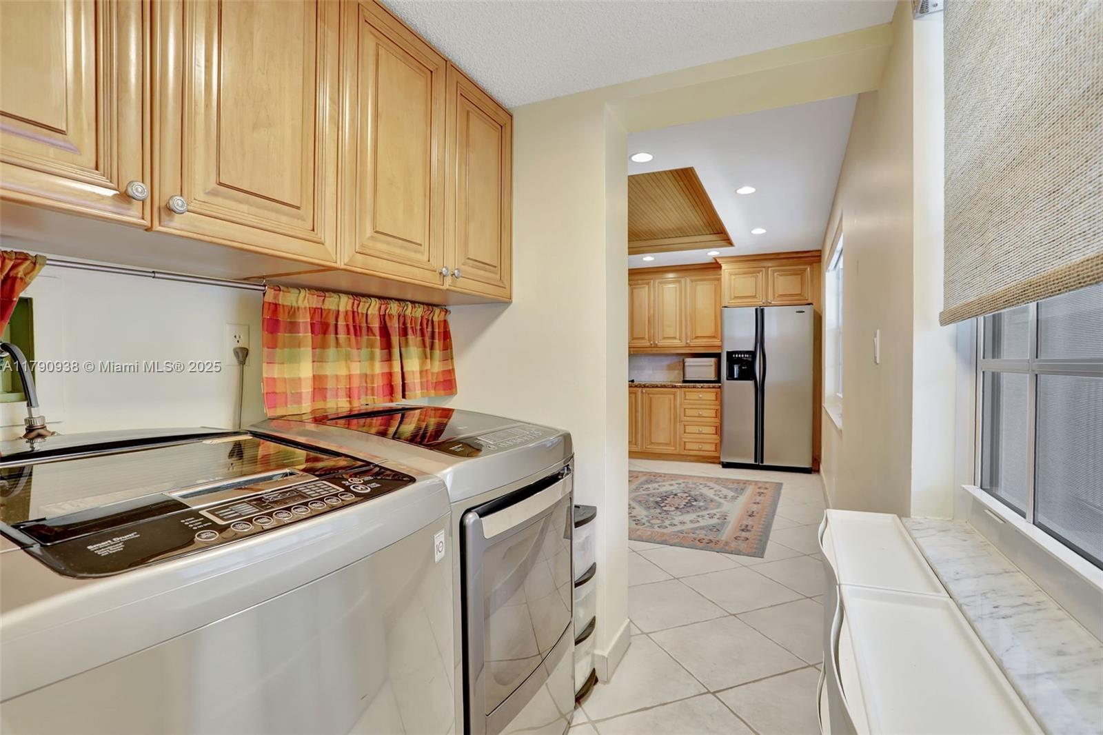 NO 103 PALM-AIRE COUNTRY - Residential