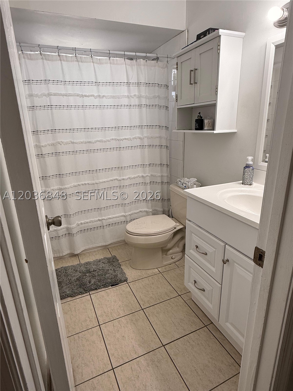 REPLAT OF MILLER DREAMS S - Residential Lease