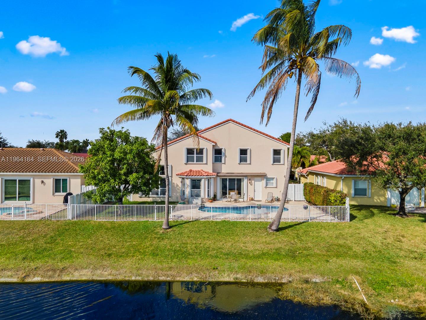 BANYAN OAKRIDGE PLAT - Residential