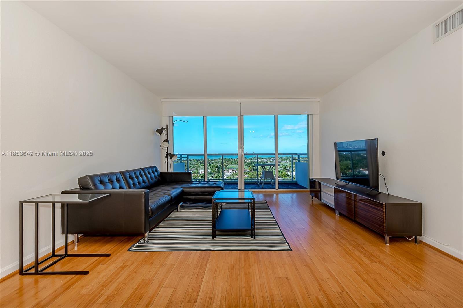 5600 CONDO - Residential Lease