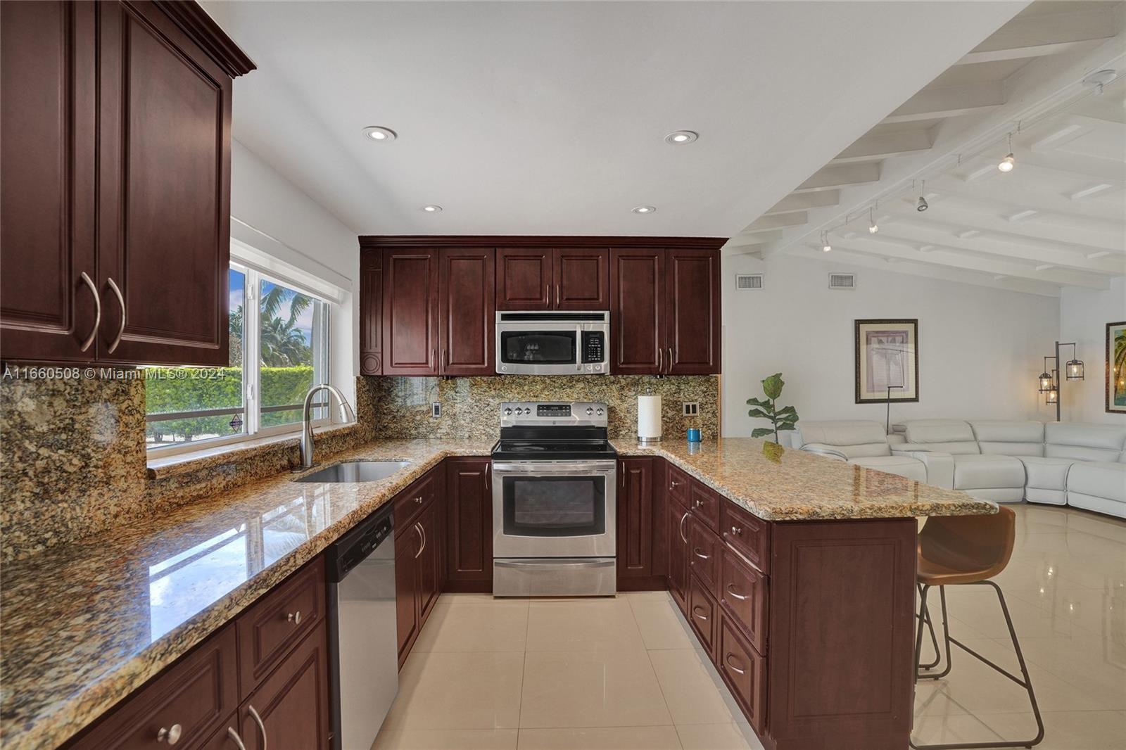 KEYSTONE POINT SEC 2 - Residential