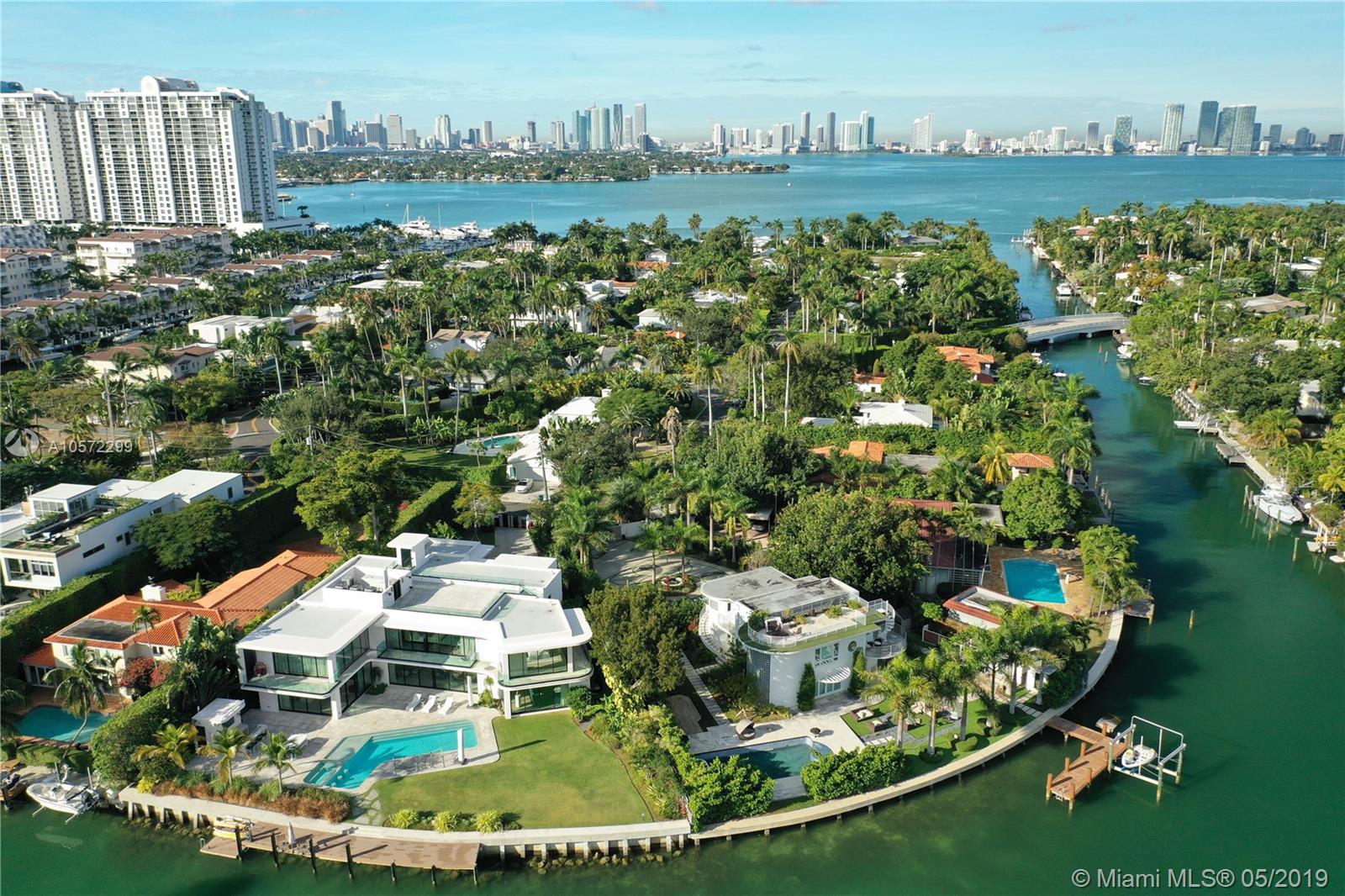 Sunset Islands - Residential
