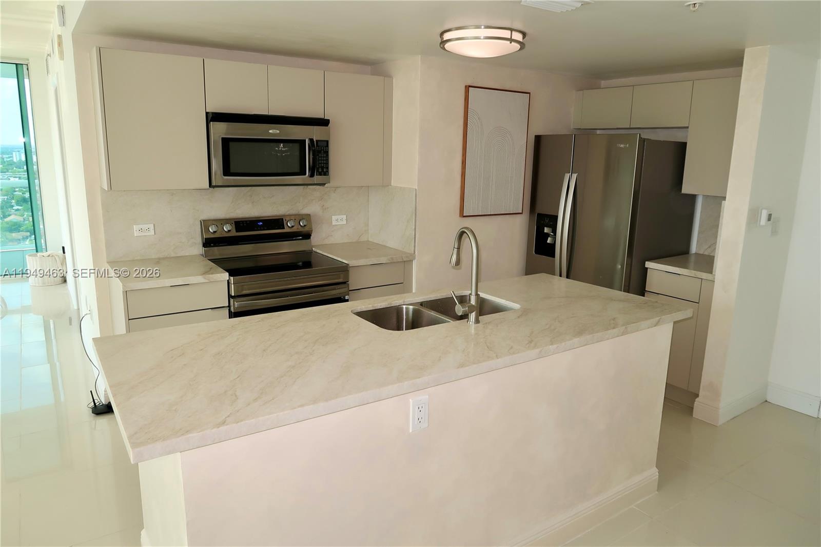 TERRAZAS RIVERPARK VILLAG - Residential