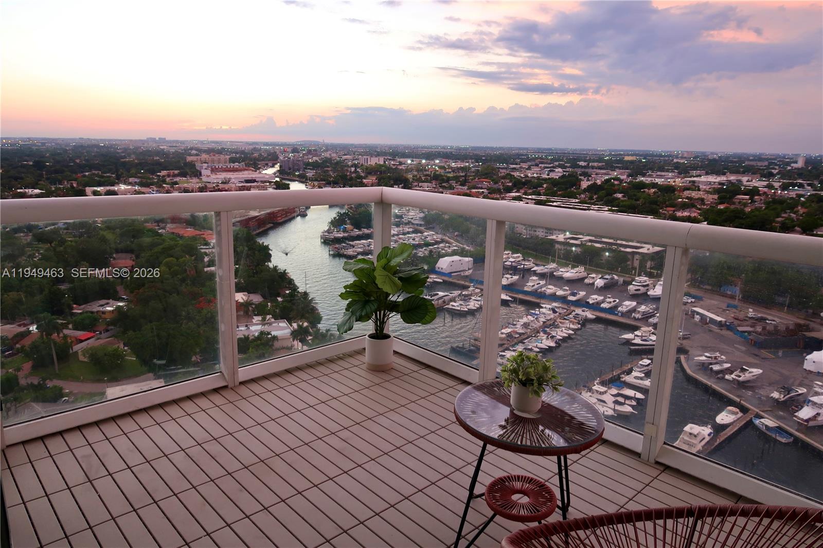 TERRAZAS RIVERPARK VILLAG - Residential