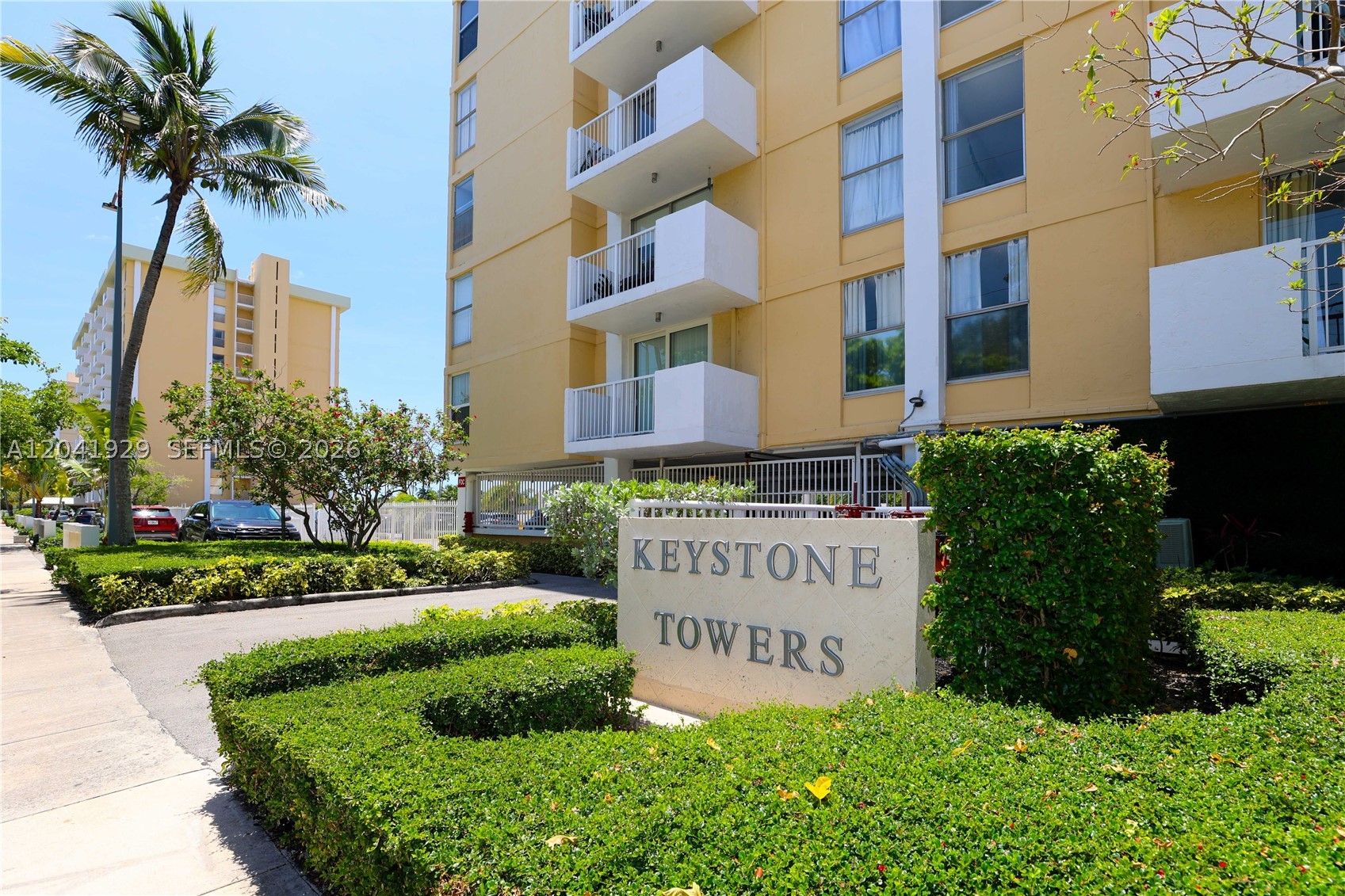 KEYSTONE TOWERS CONDO - Residential