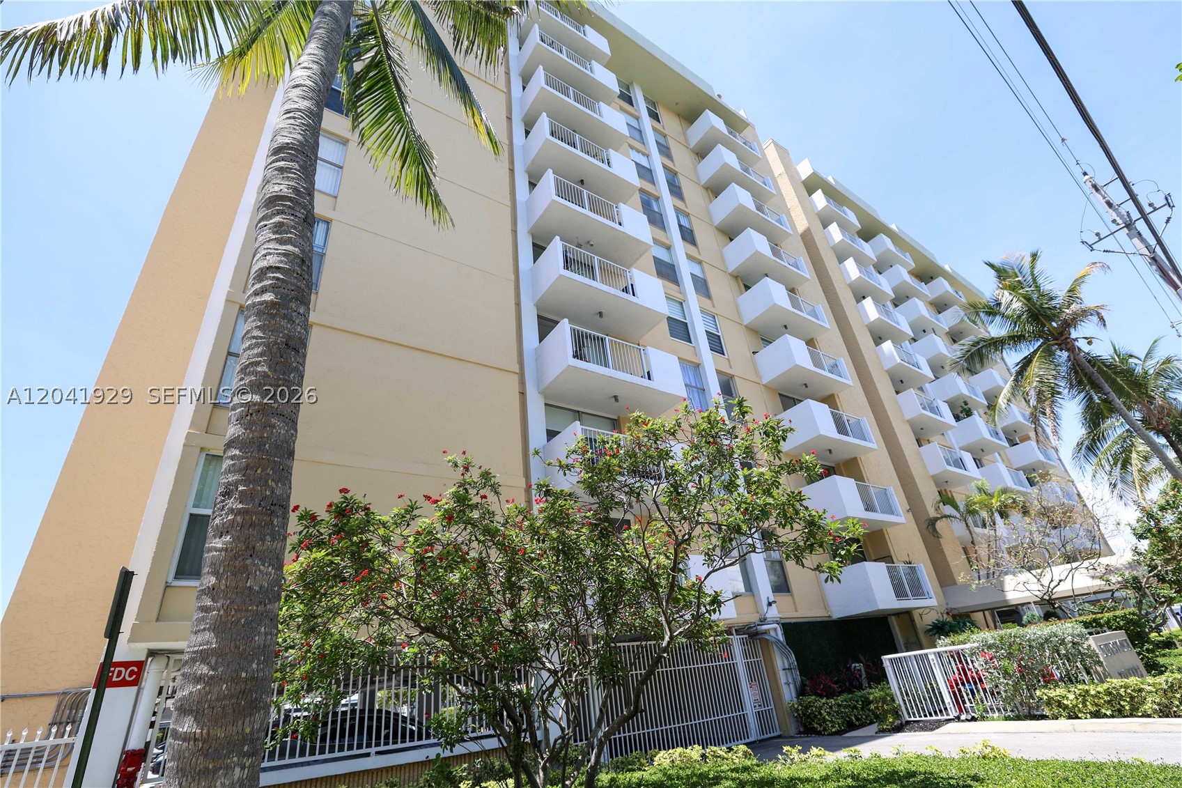 KEYSTONE TOWERS CONDO - Residential