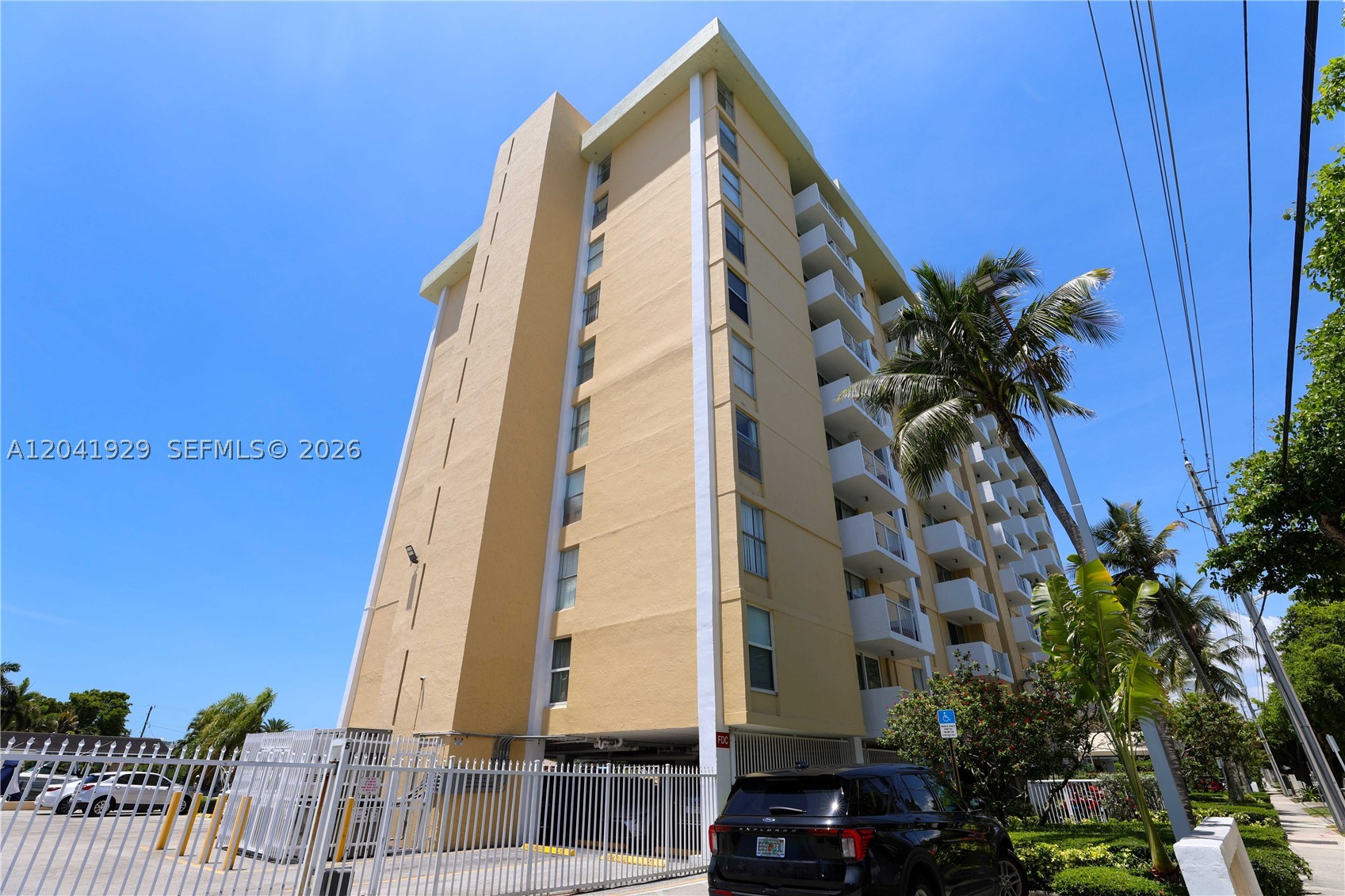 KEYSTONE TOWERS CONDO - Residential