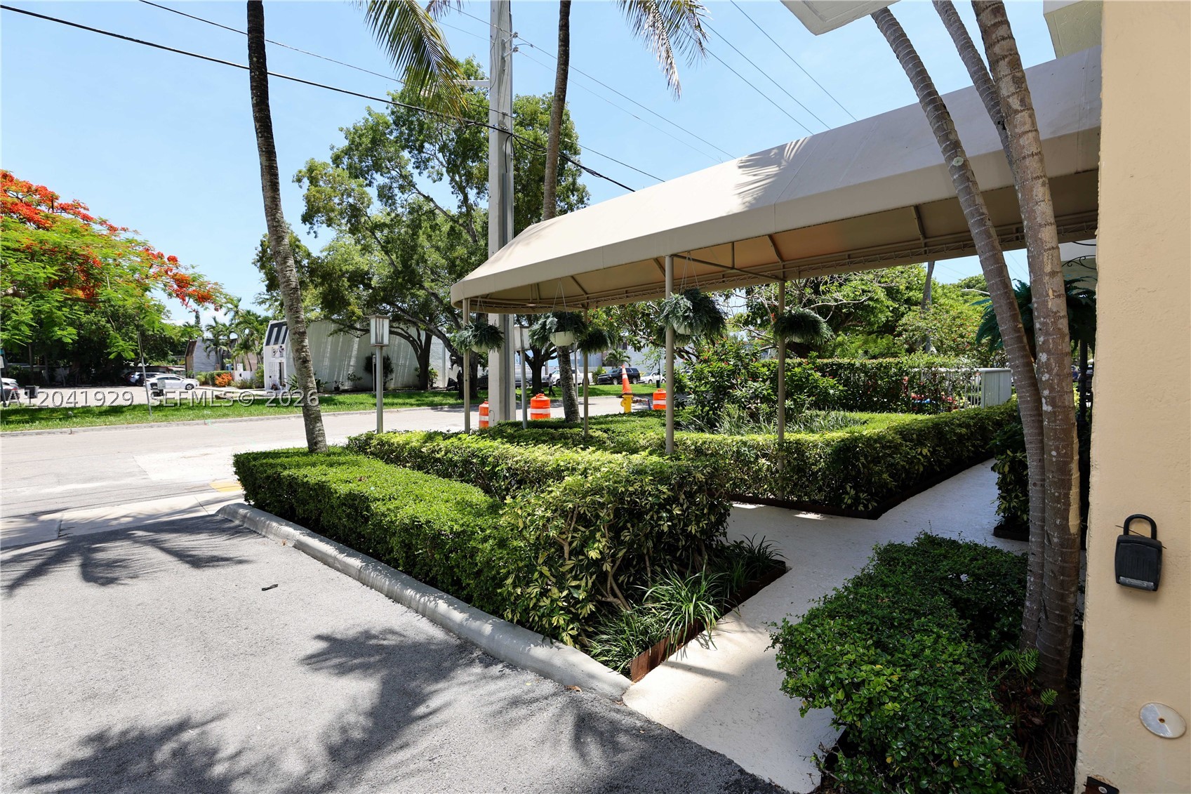 KEYSTONE TOWERS CONDO - Residential