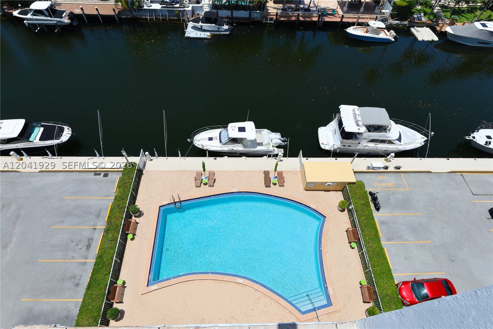 KEYSTONE TOWERS CONDO - Residential
