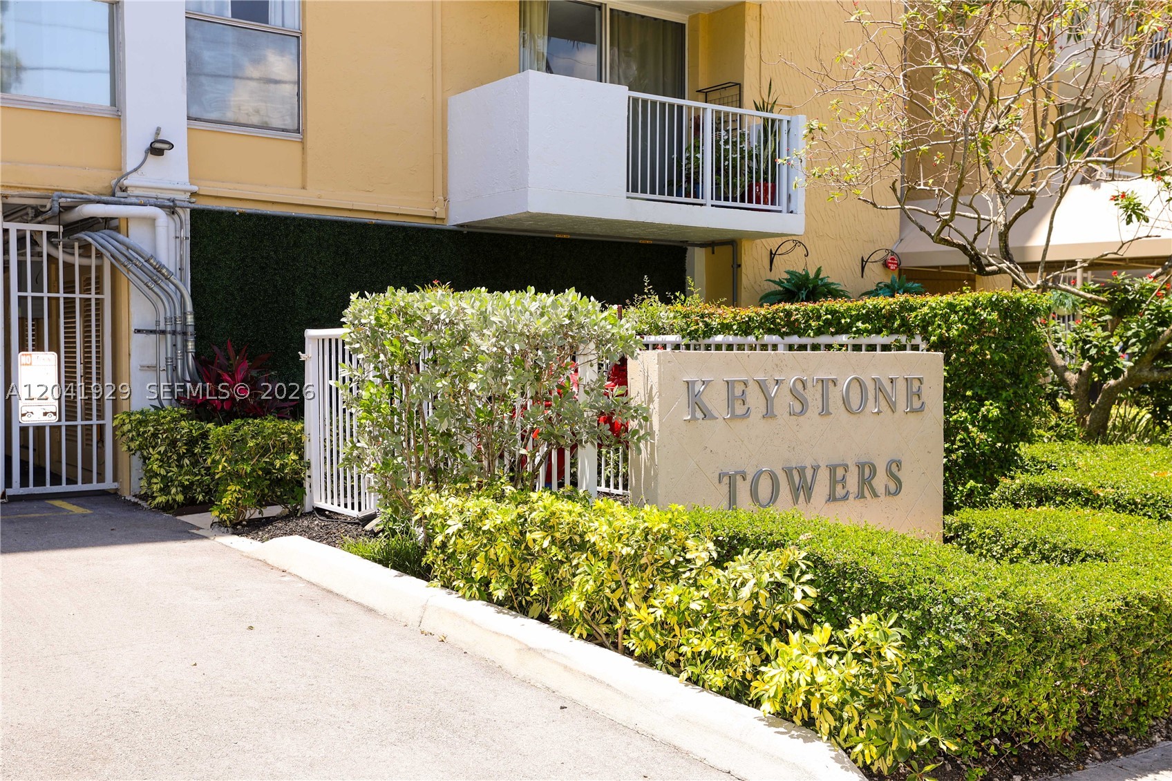 KEYSTONE TOWERS CONDO - Residential