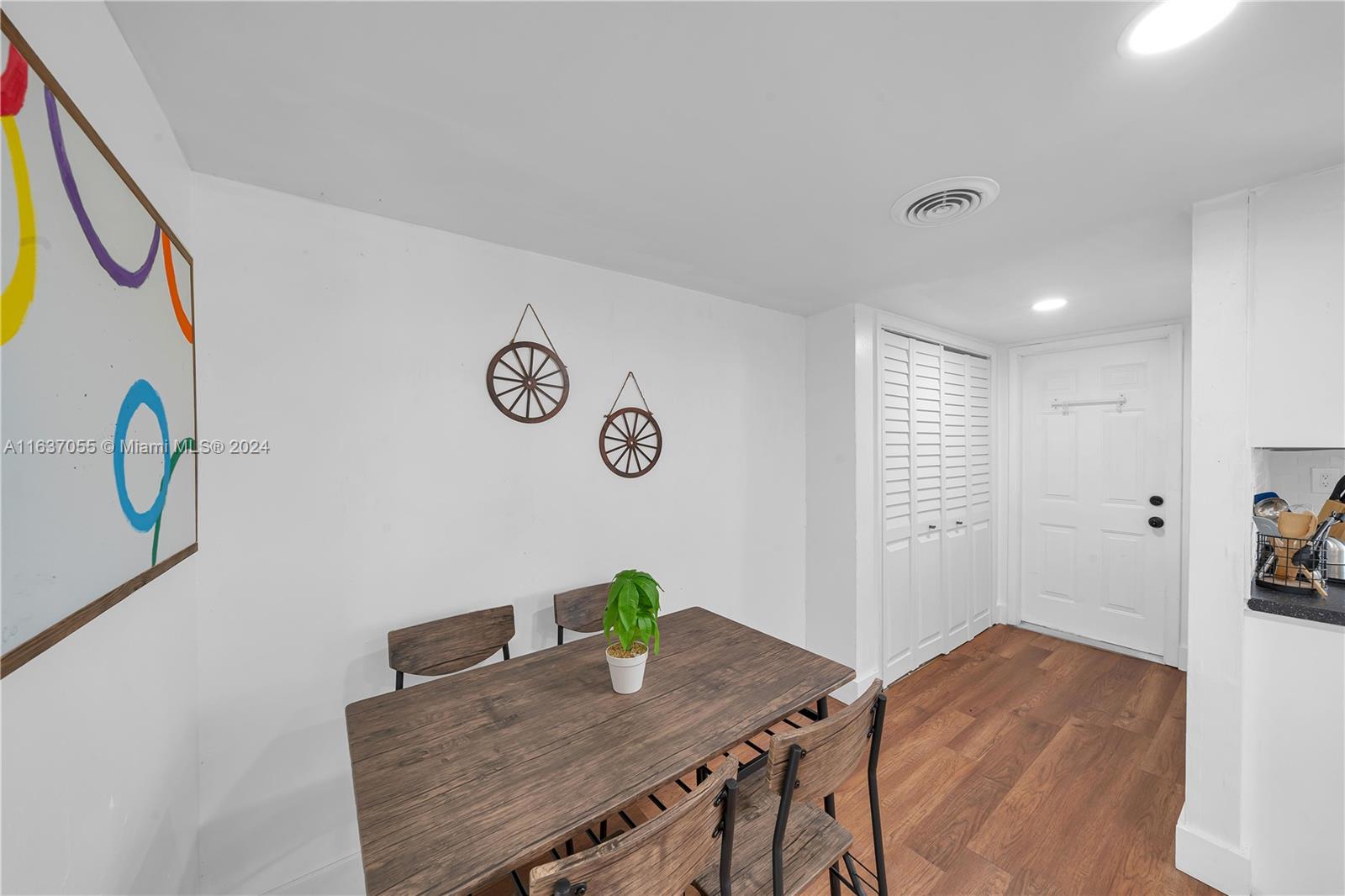 REDLANDS - Residential