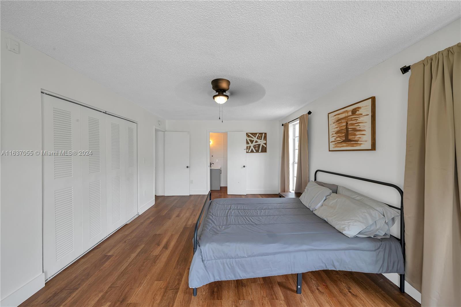 REDLANDS - Residential