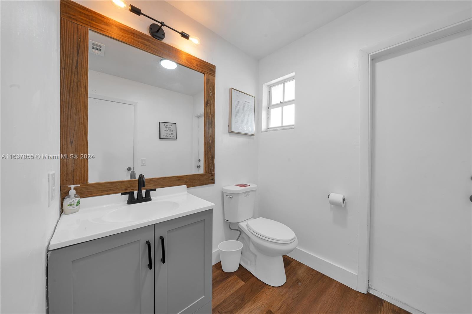 REDLANDS - Residential