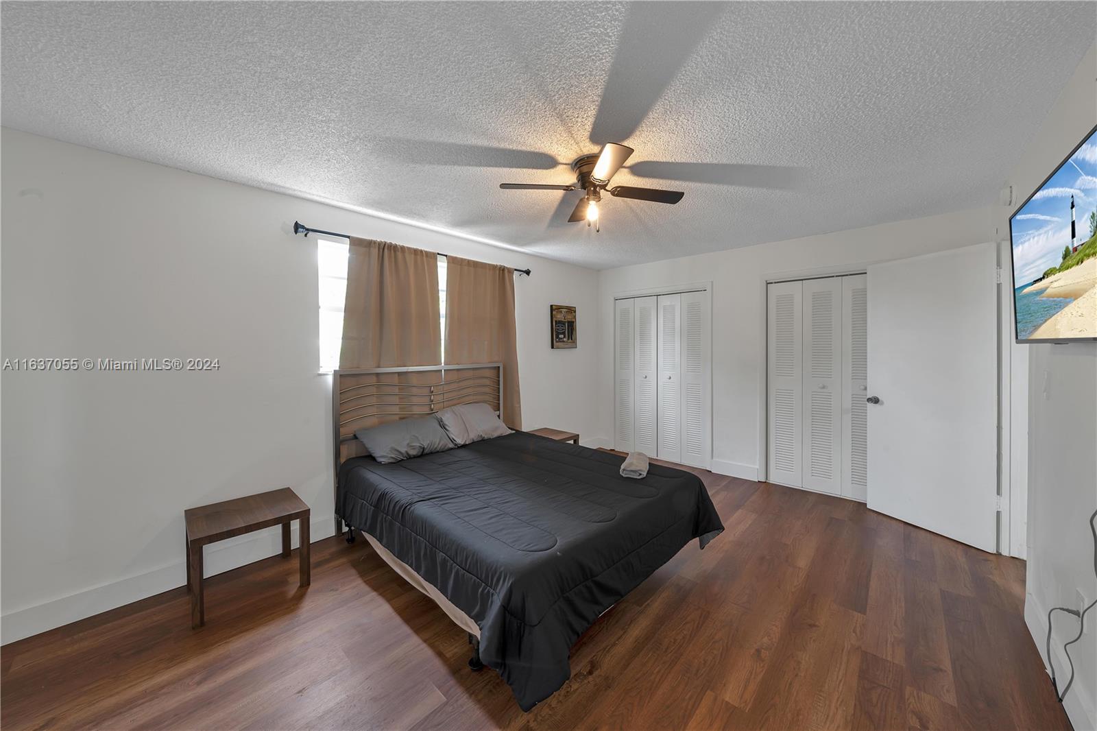 REDLANDS - Residential