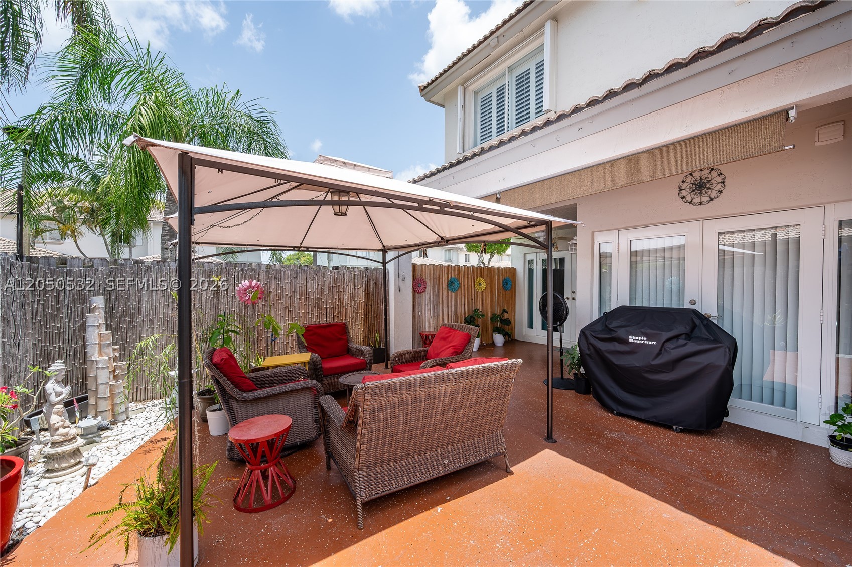 HEFTLERS LAGO MAR WEST - Residential