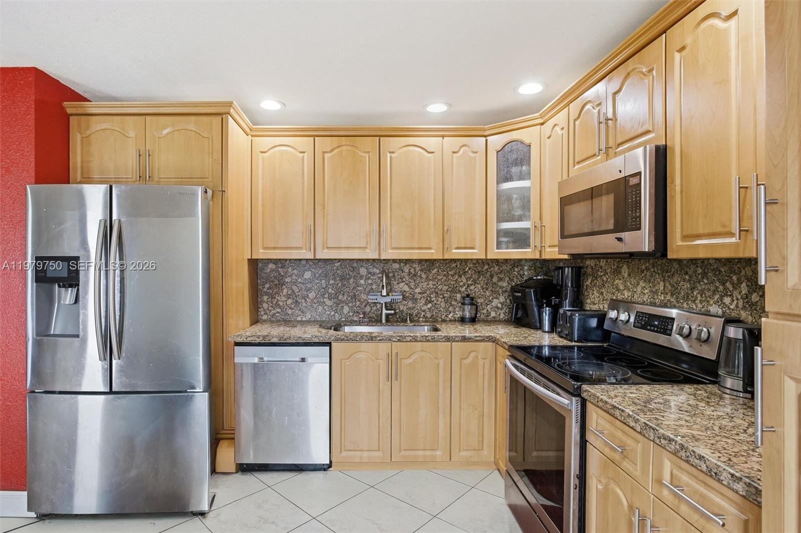 NORTH LAUDERDALE VILLAGE - Residential