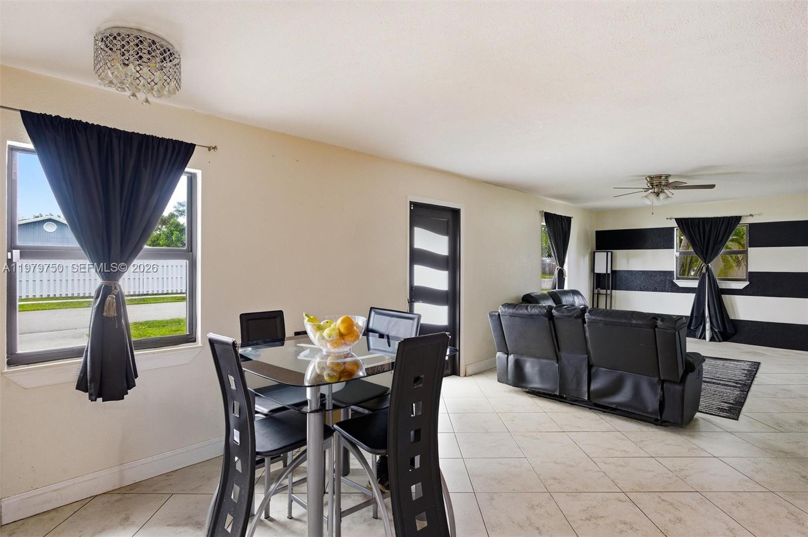 NORTH LAUDERDALE VILLAGE - Residential