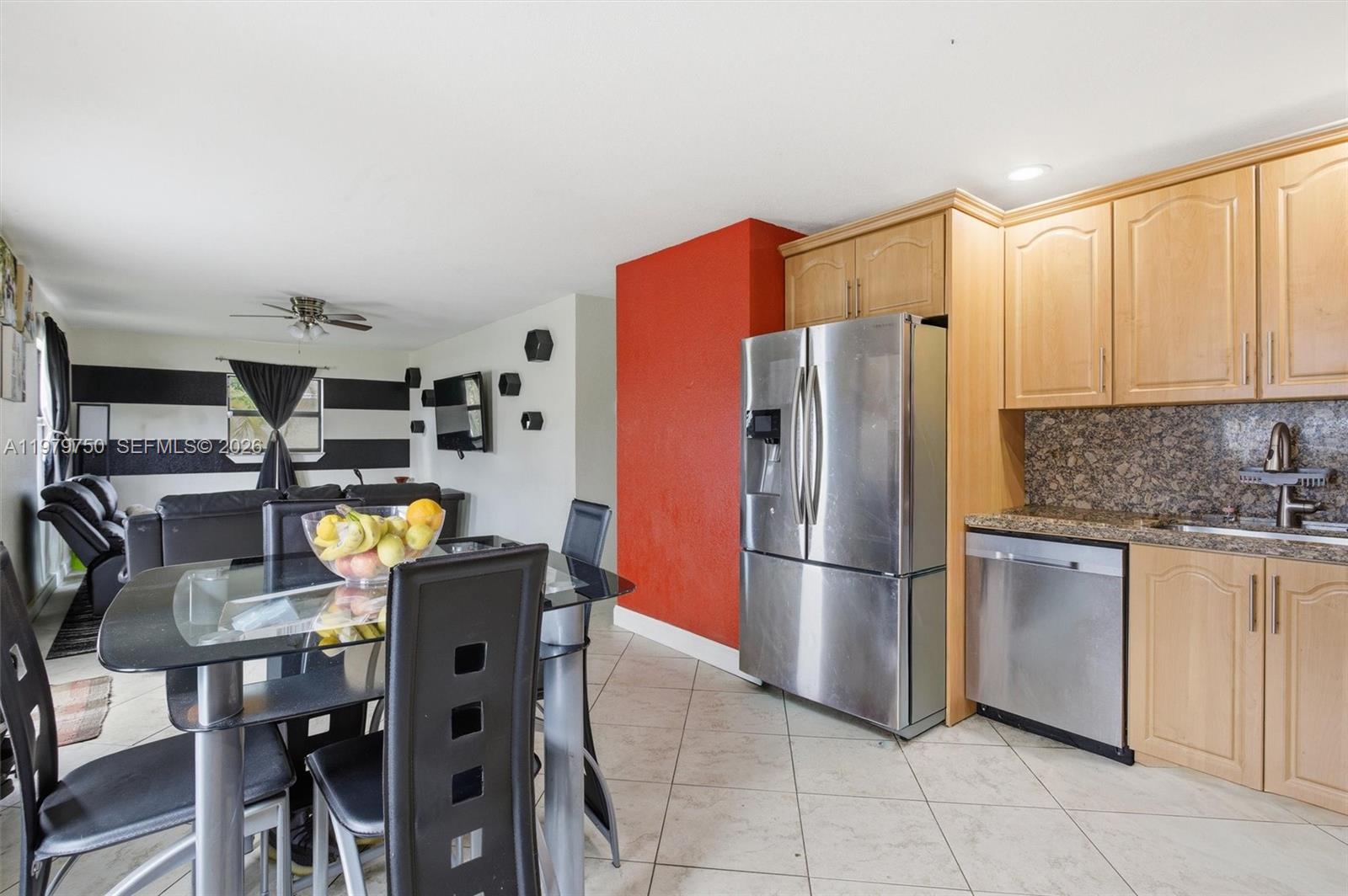 NORTH LAUDERDALE VILLAGE - Residential