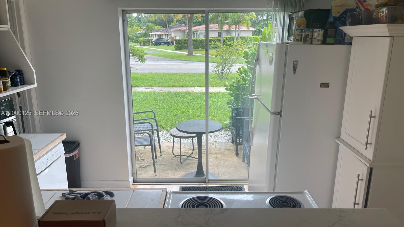 SHORES VILLAS CONDO BLDG - Residential
