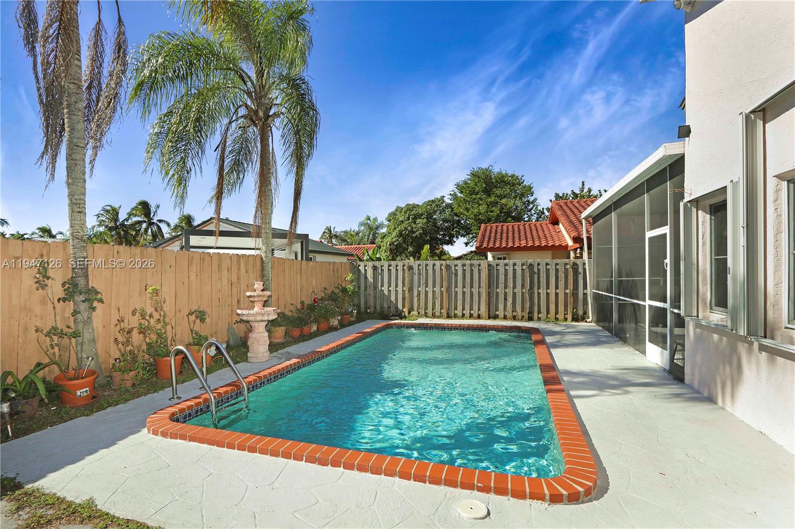 SUNFISH AT THE HAMMOCKS - Residential