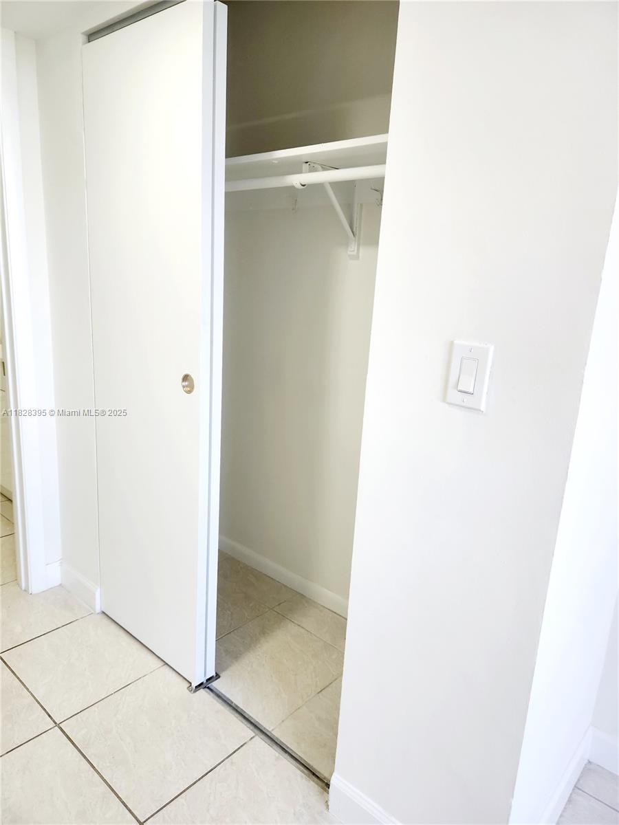 STRATFORD HOUSE CONDO - Residential Lease