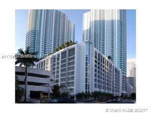 BEAUTIFUL AND SPACIOUS ONE BEDROOM UNIT WITH TANDEM PARKING FOR 2 CARS INCLUDED. PLAZA ON BRICKELL OFFERS HIGH END AMENITIES INCLUDING TWO POOLS, GYM, STEAM ROOM, HOT TUB, THEATER ROOM, CLUBHOUSE, RESIDENT LOUNGES, BUSINESS CENTER AND MORE. FANTASTIC LOCATION, WALK TO RESTAURANTS, SHOPPING CAFES AND ALL THE BEST BRICKELL HAS TO OFFER. AVAILABLE FOR APRIL 1ST OCCUPANCY.