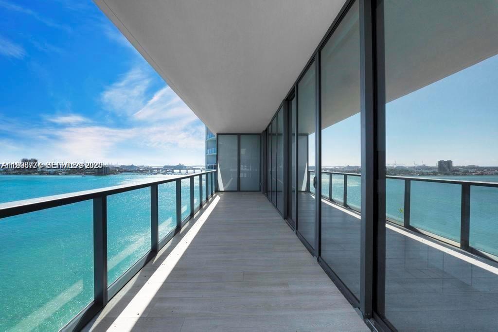 ELYSEE NANCY TERRACE - Residential