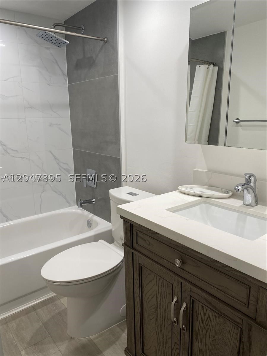 GABLES PARK TOWER CONDO - Residential Lease