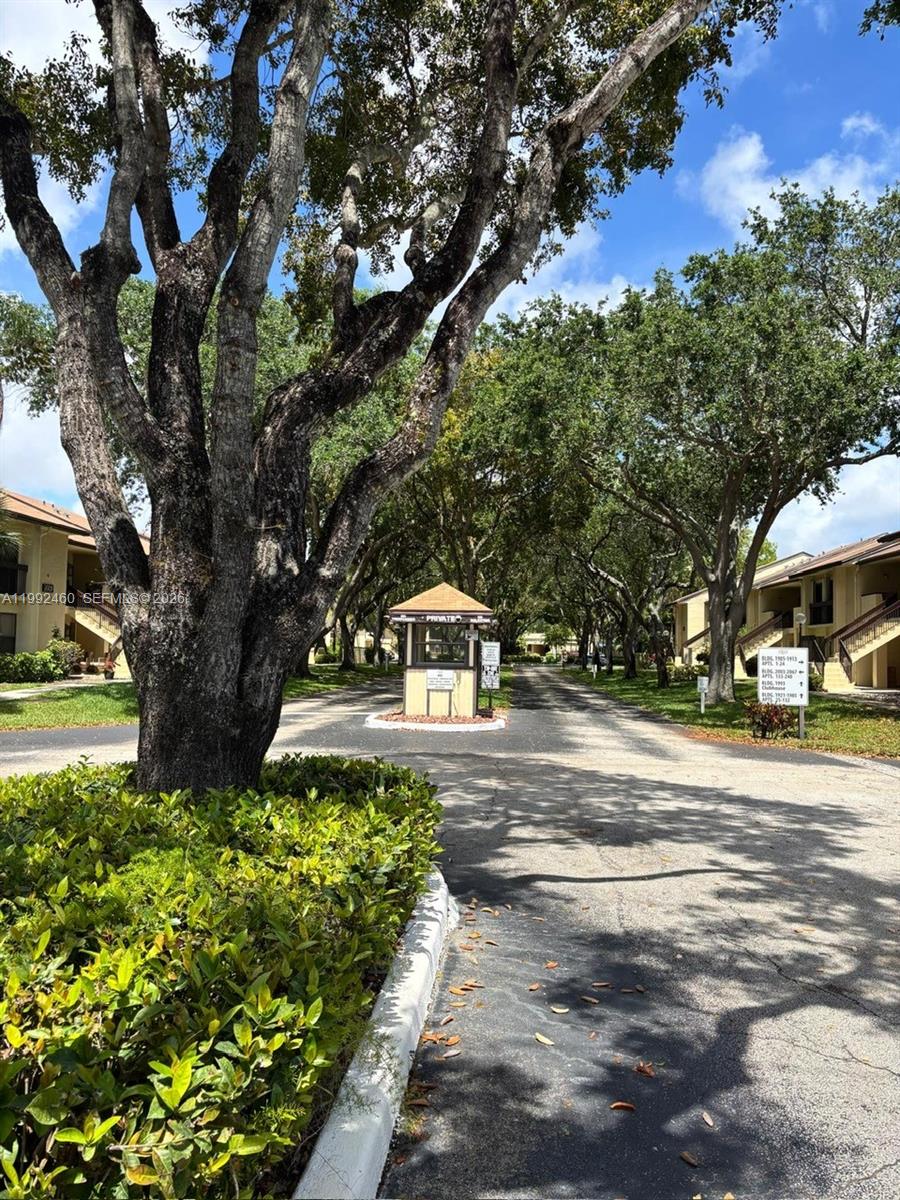 Wake up to peaceful garden views every day in this charming 2-bedroom, 2-bathroom first-floor apartment featuring a large, screened patio, the perfect place to relax. This well-maintained unit offers a functional layout with great natural light, located in a quiet, well-kept community, it is great place to live or after one year of ownership to rent it out. Seller is open to reviewing the best offer — schedule your visit and explore the possibilities. SELLER WILL HELP WITH CLOSING COST