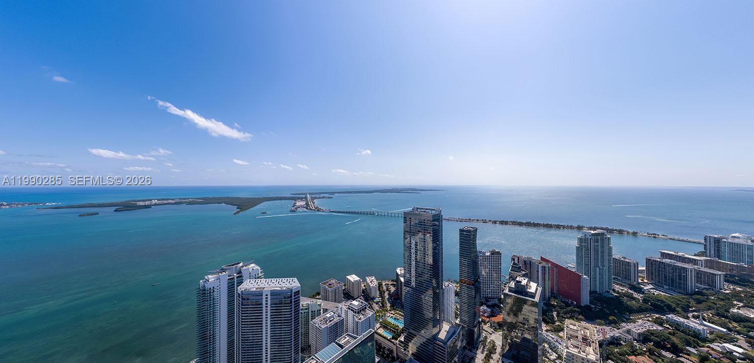 ORA by Casa Tua Brickell - Residential