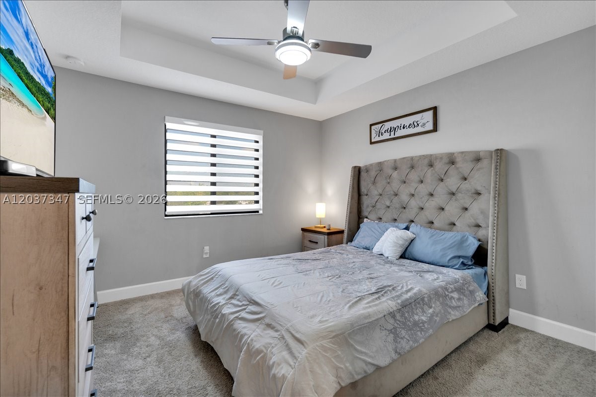RESIDENCES AT PALM AIRE - Residential Lease