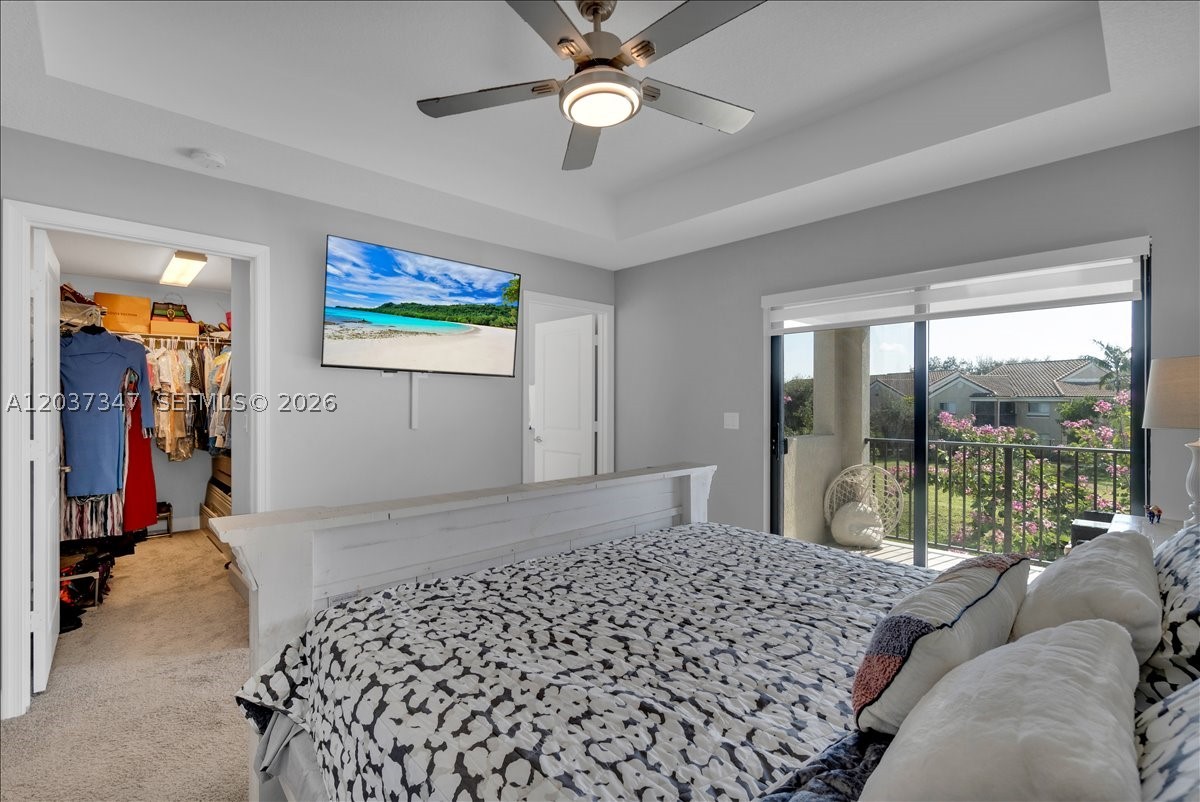 RESIDENCES AT PALM AIRE - Residential Lease