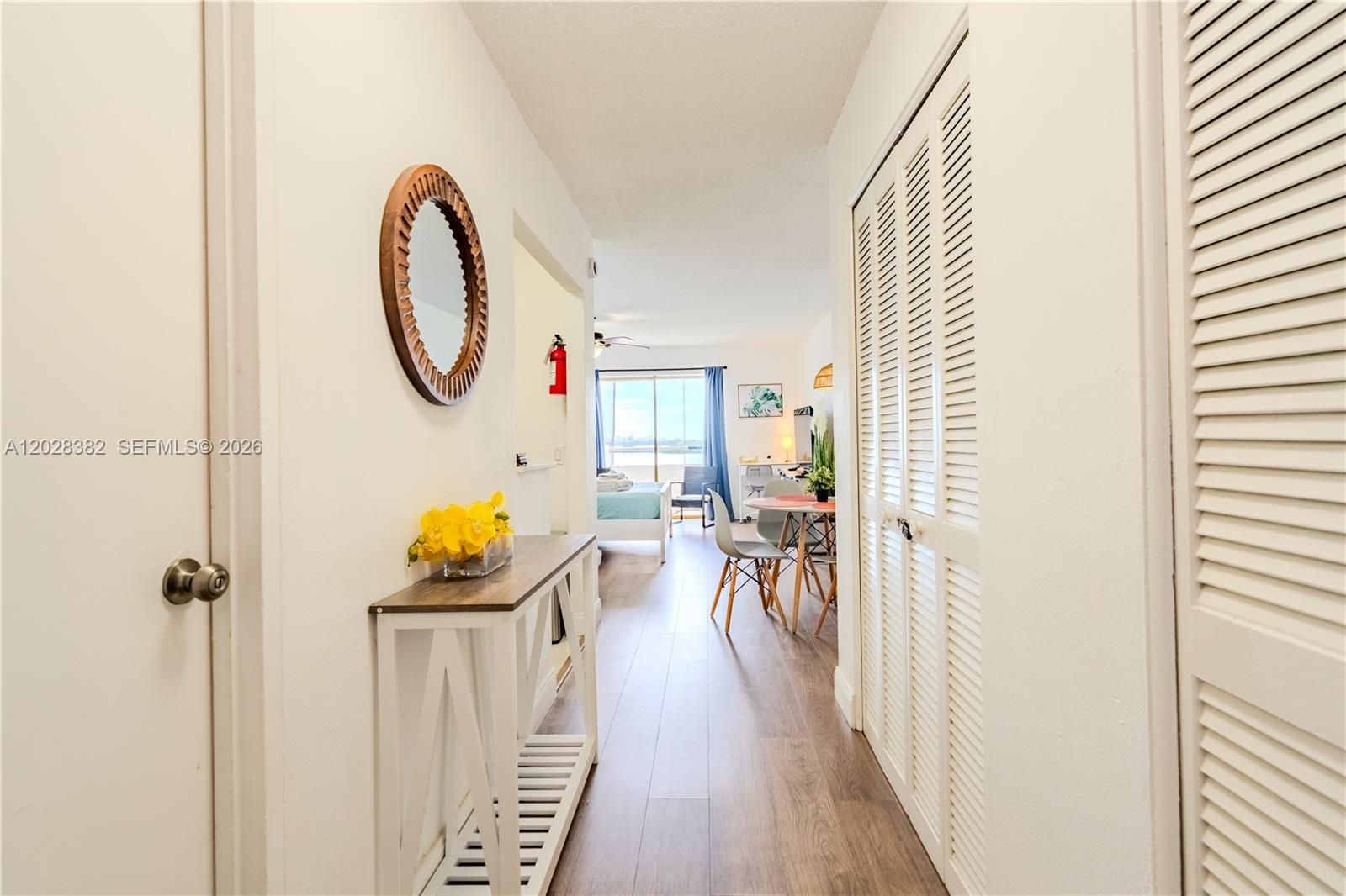 BAYSHORE YACHT & TENNIS - Residential