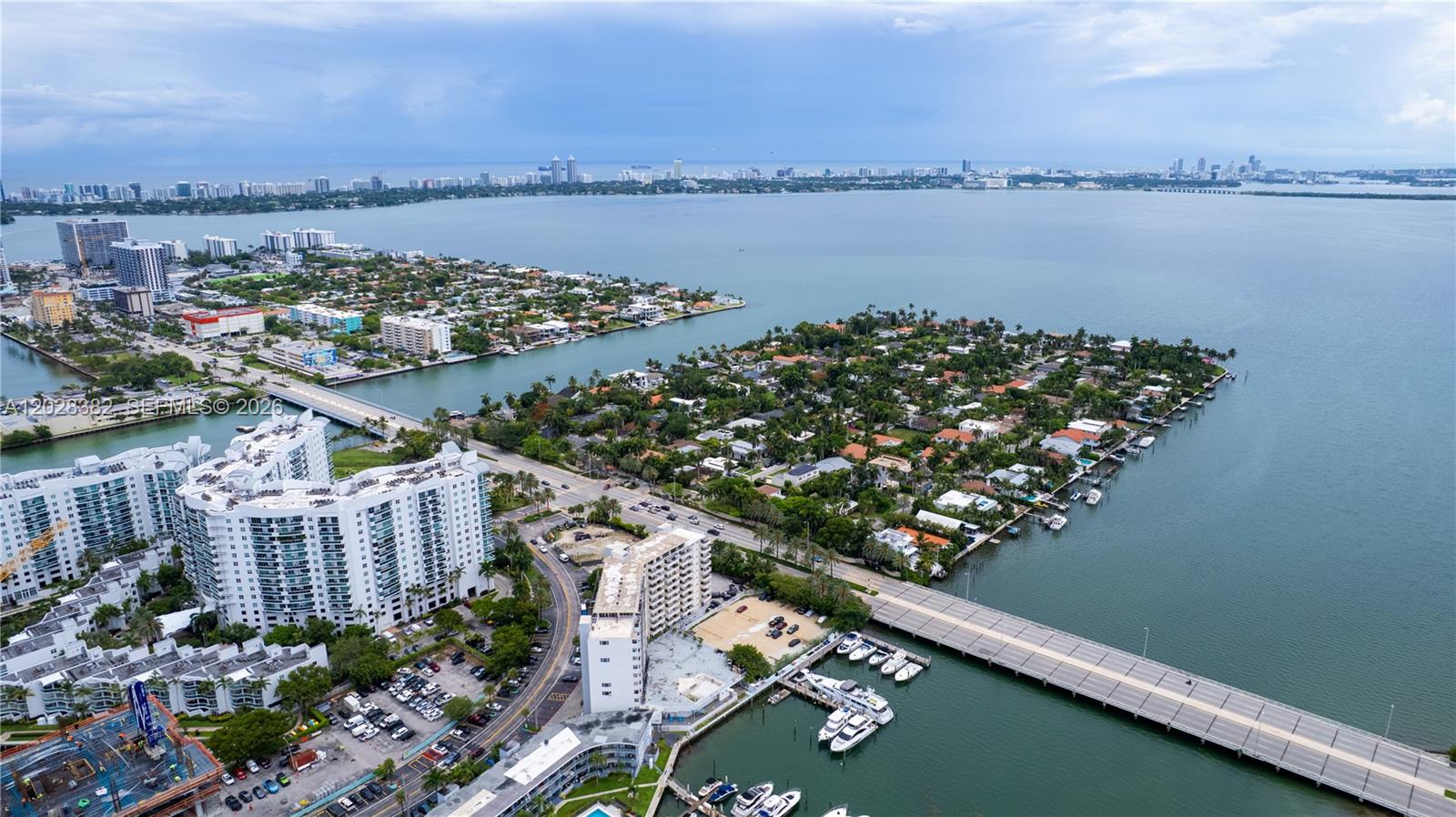 BAYSHORE YACHT & TENNIS - Residential