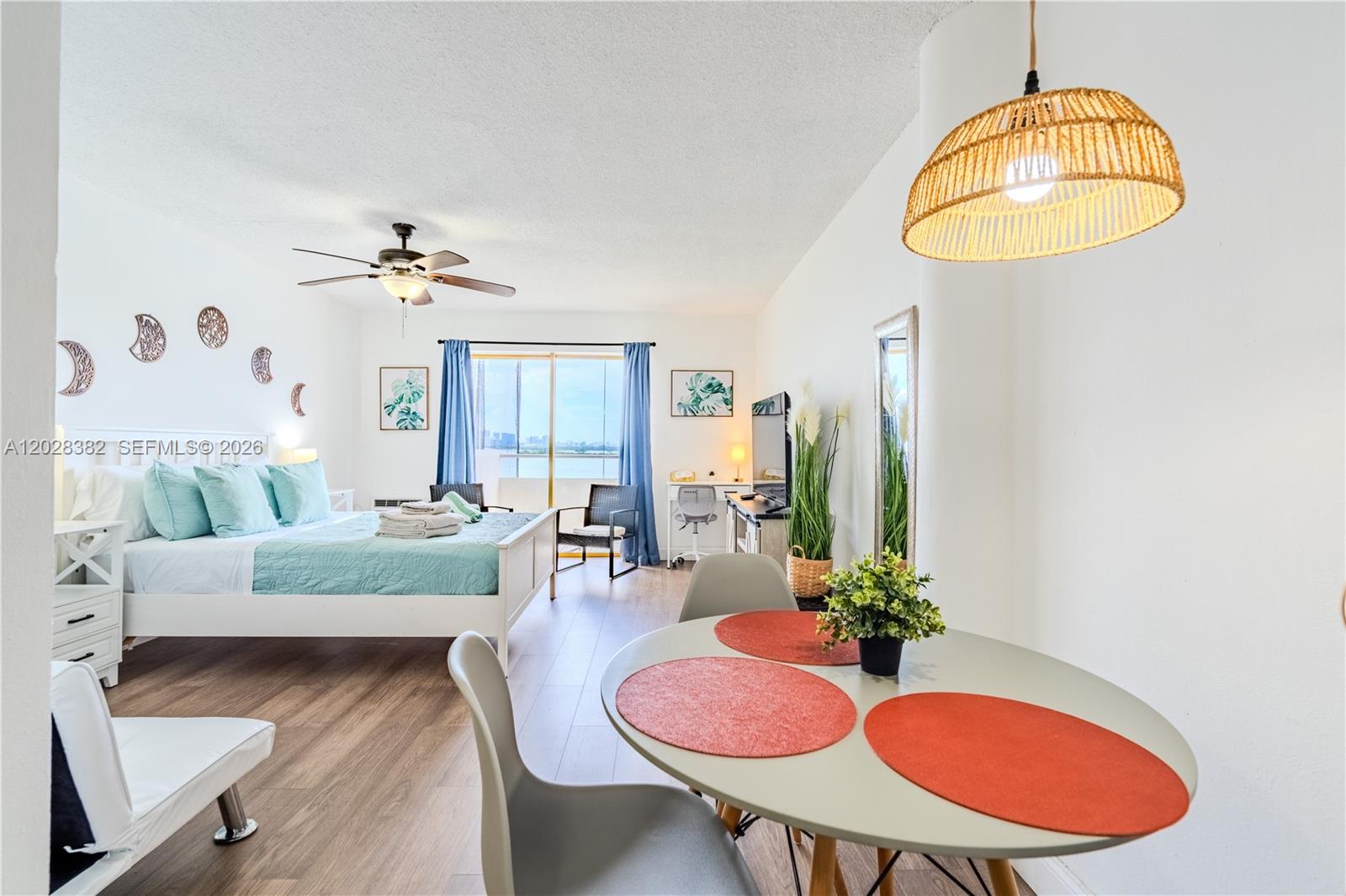 BAYSHORE YACHT & TENNIS - Residential