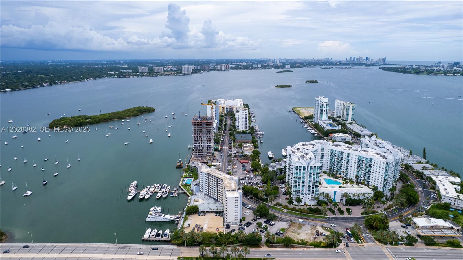 BAYSHORE YACHT & TENNIS - Residential