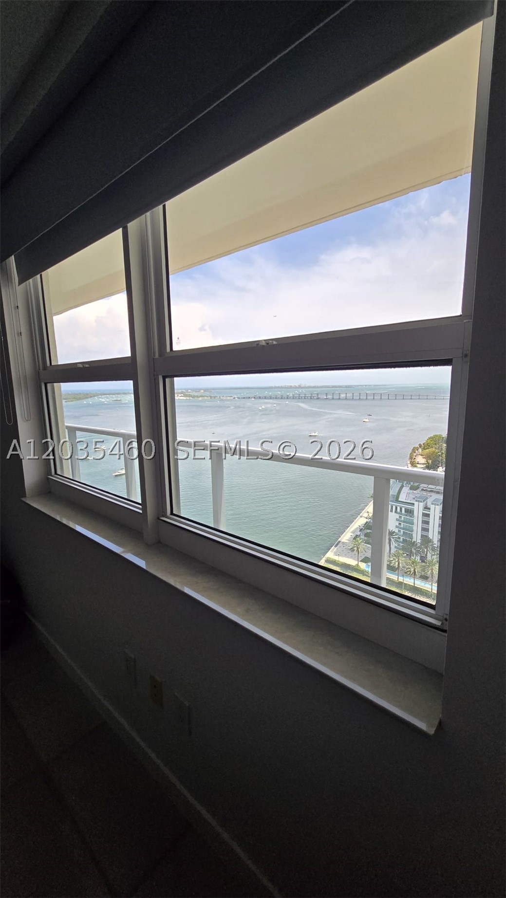 THE MARK ON BRICKELL COND - Residential Lease