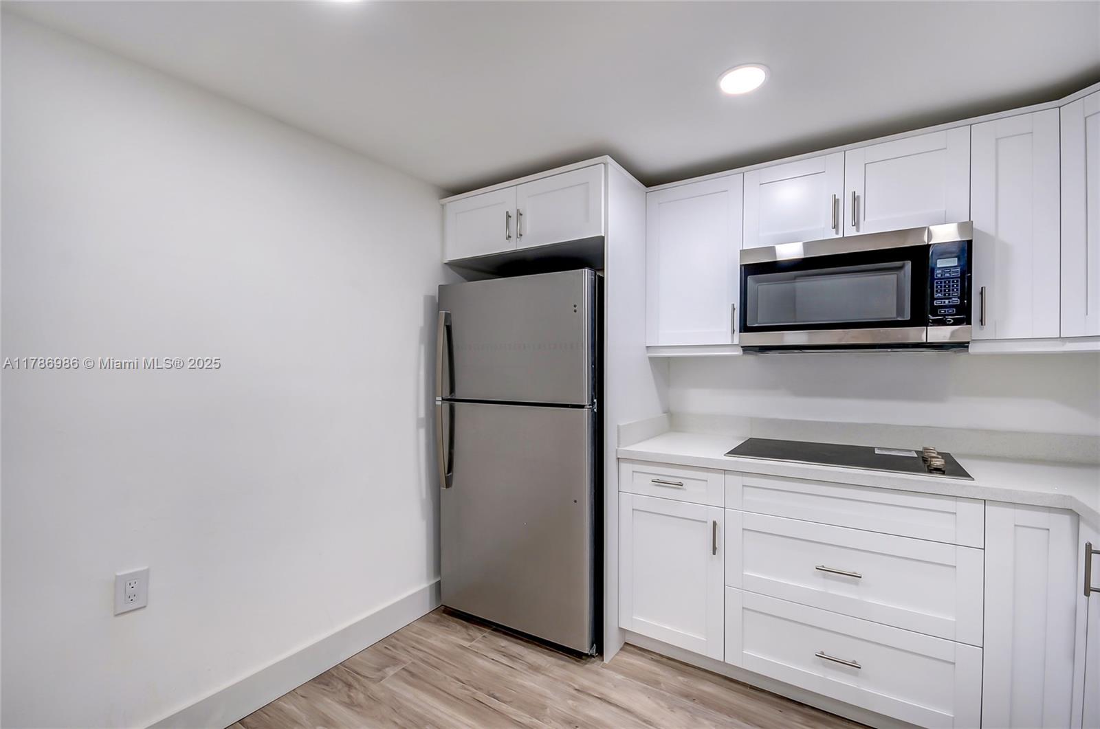 PINE GROVE CONDO - Residential Lease