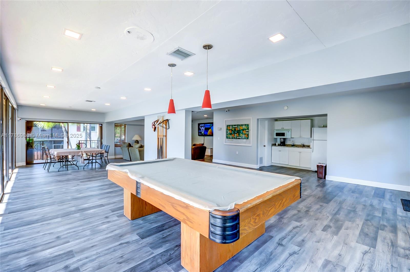 PINE GROVE CONDO - Residential Lease