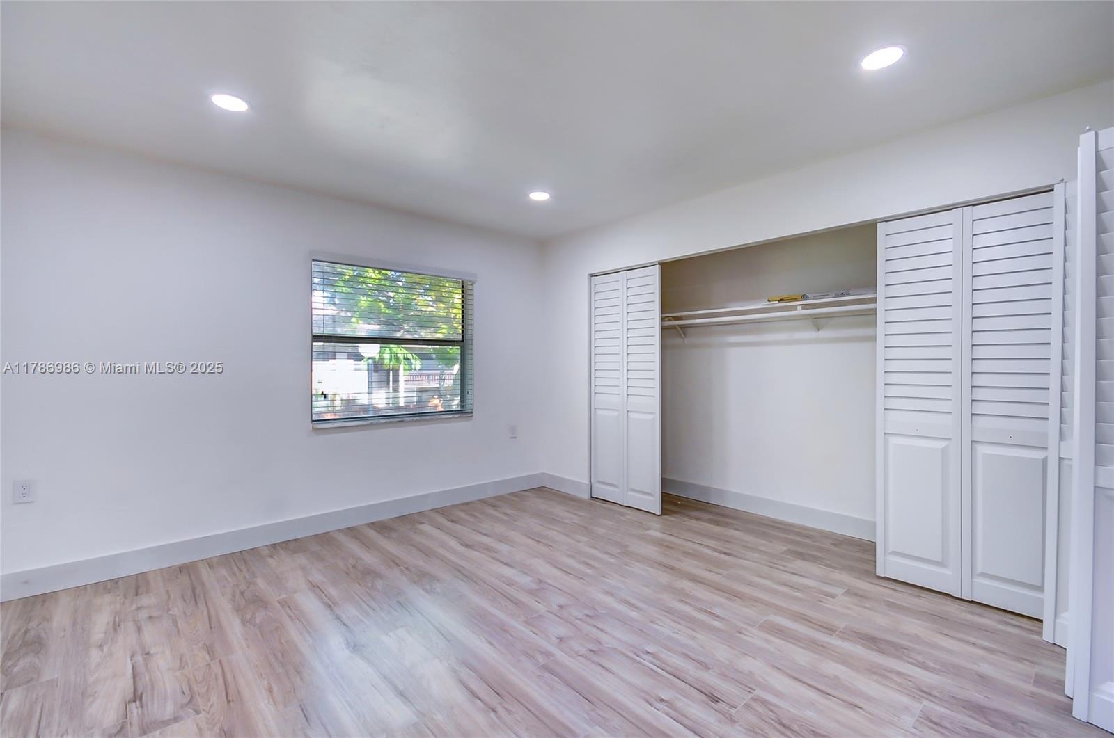 PINE GROVE CONDO - Residential Lease