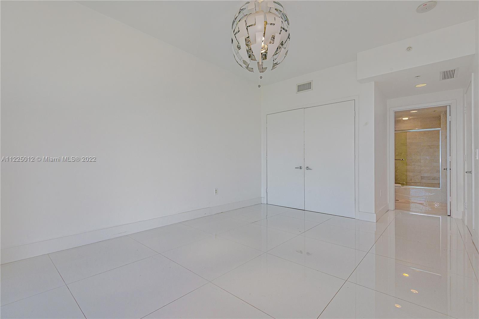 MARINA PALMS RESIDENCES N - Residential