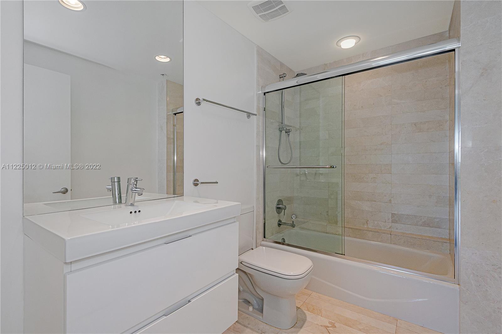 MARINA PALMS RESIDENCES N - Residential