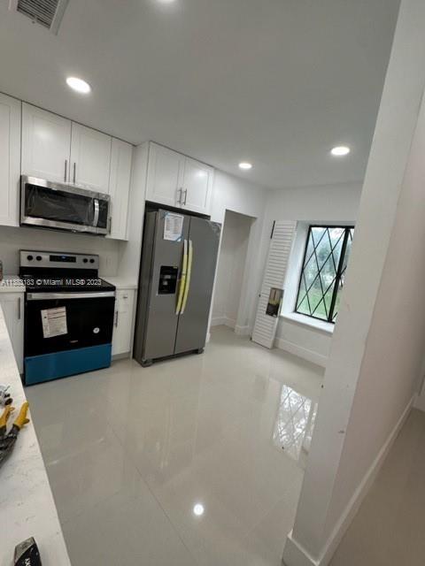 SPRINGTREE LAKES - Residential