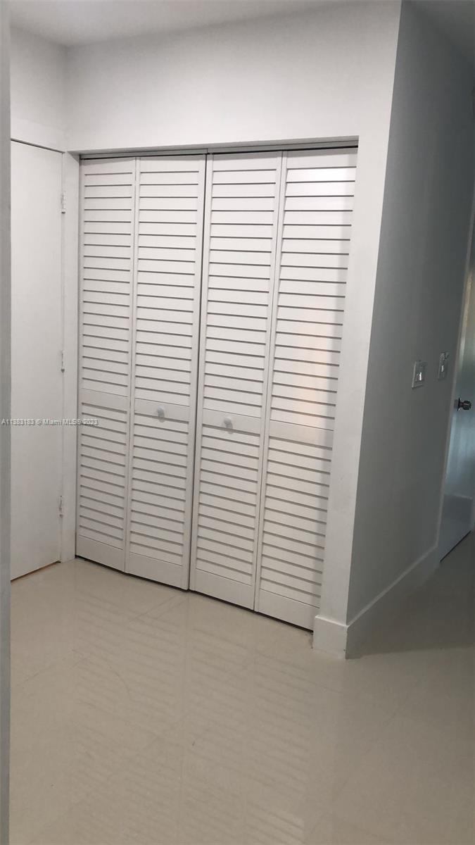 SPRINGTREE LAKES - Residential