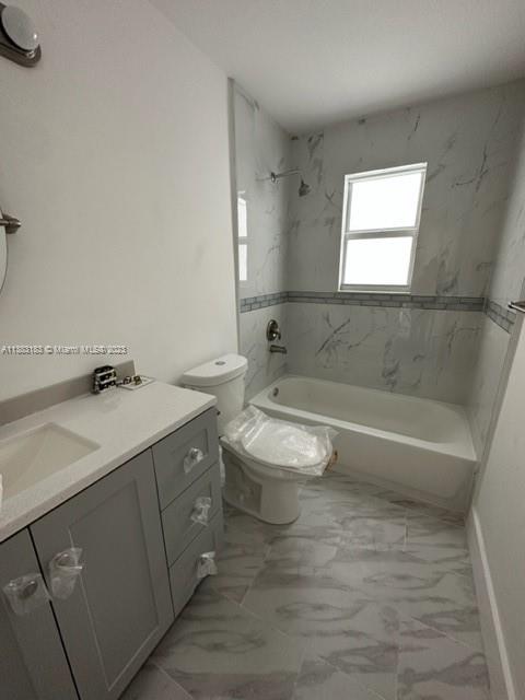 SPRINGTREE LAKES - Residential