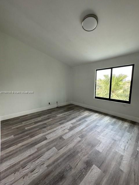 SPRINGTREE LAKES - Residential