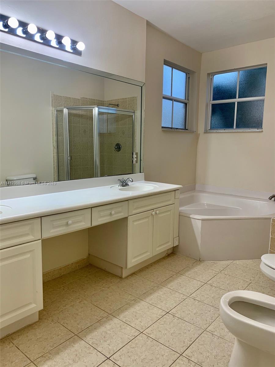 KENDALLAND - Residential Lease